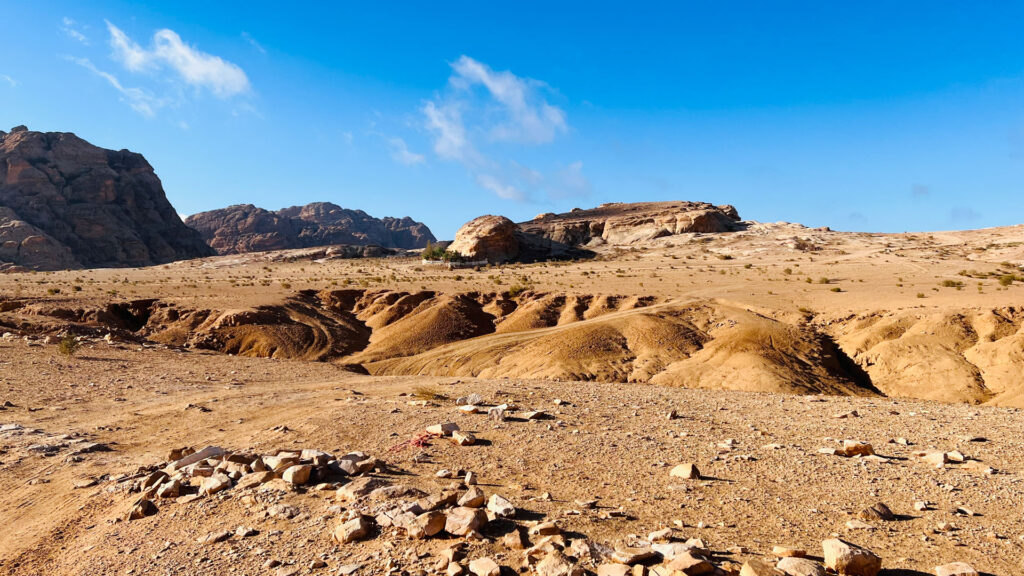 Petra back door trail scenery