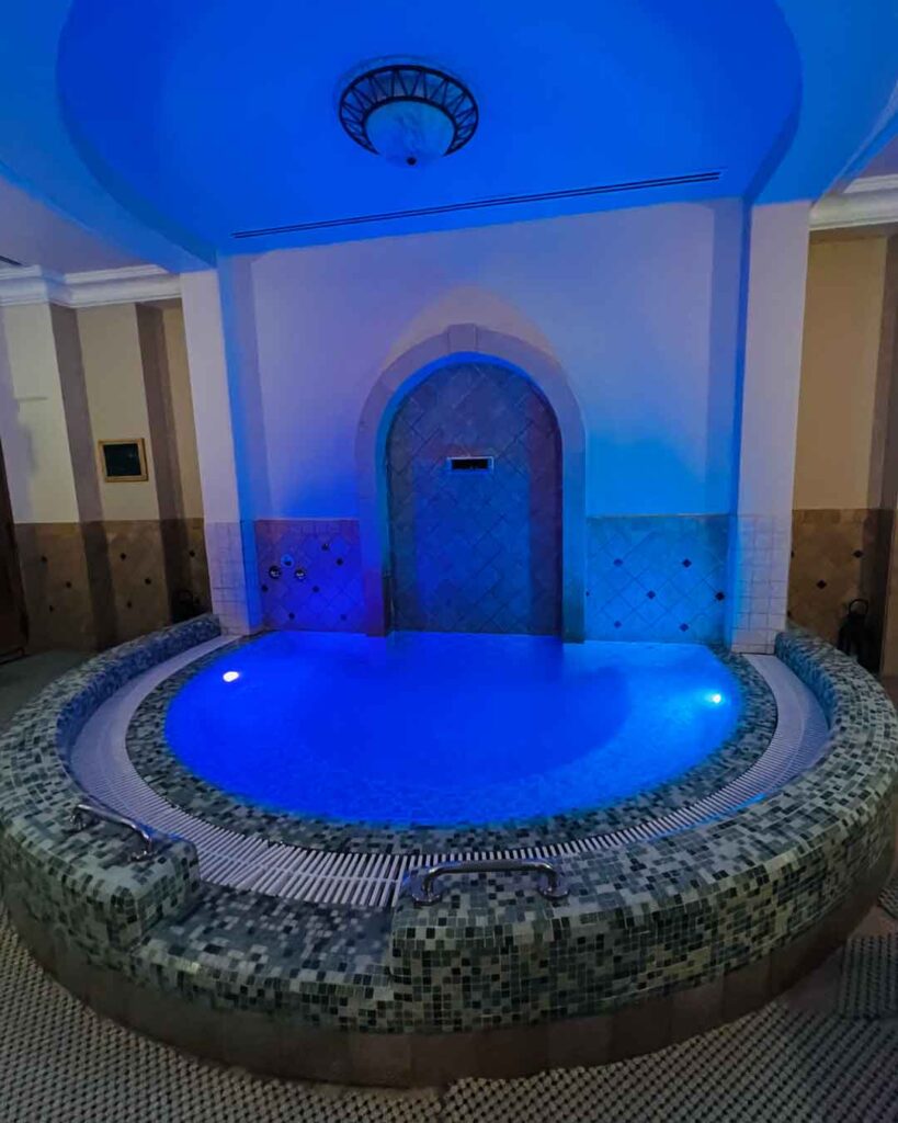 Dead Sea Marriott Jacuzzi